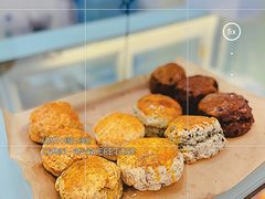 -雀食面包店(钟楼店)