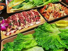 -青瓦炭韩潮烤肉(花园道店)