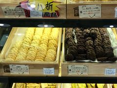 -光明牛奶棚(南泉店)