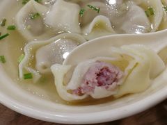 虾肉馄饨-小梅园饭堂(东方路店)