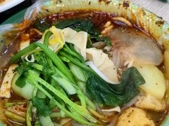 -老邮差酸辣粉麻辣烫(步行街店)