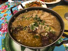 -闯关东东北农家菜(崂山石老人店)