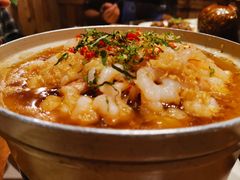 热乎乎的开胃虾-老滇山寨•云南特色菜•地方菜•民族风情歌舞表演(金碧店)