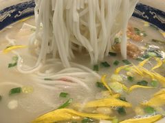 -新世界·过桥米线宴
