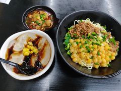 -丽影重庆小面(定西路店)