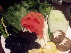-泓炙颐凤鲜海鲜火锅料理(桐乡店)