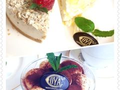 燕麦蛋糕-COVA(新天地Xintiandi店)