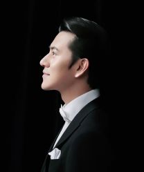 -青悠映画摄影工作室