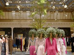 -乐蓬马歇百货公司(Rive Gauche)