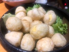 -洪氏嗨捞·广东猪肚鸡·椰子鸡火锅(西咸万象城店)