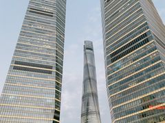 -陆家嘴空中步行连廊