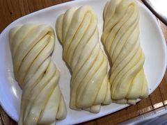 -老何二婶家铁锅炖·东北菜(白石洲店)