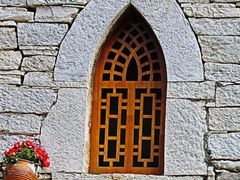 -高荡千年布依古寨旅游景区