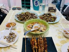 -雅逸居海鲜小厨