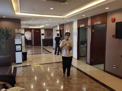 -爱康国宾体检中心(五角场万达广场分院)