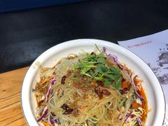 -山河屯铁锅炖(哈西站店)