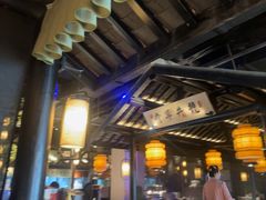 -绿茶餐厅(光谷世界城步行街店)