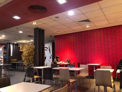 大堂-麦当劳(龙之梦购物中心店)