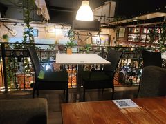 -花神咖啡馆(文汇路店)