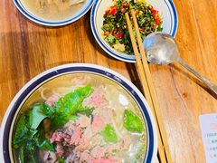 -云阿蛮云南生烫牛肉米线(奉贤路店)