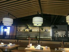 -山城外·非遗酸菜鱼(新都汇融店)