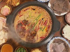 -黄潇洒老火锅(九眼桥宏济巷店)