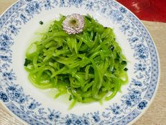 -石家饭店·百年老字号(灵岩山穹灵路店)