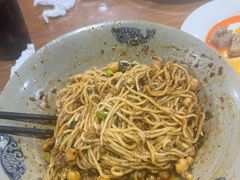 -丁丁猫重庆小面(徐州路店)