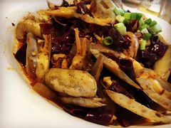 -赶海部落海鲜城(海阳路店)