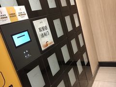 -麦当劳(轻轨曹杨路店)