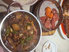 -老街烧烤大排档·地道湖北菜·龙虾馆(汉口火车站店)