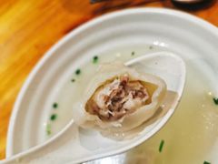 腌笃鲜小笼包-万寿斋(山阴路店)