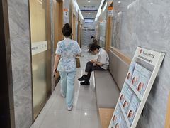-上海仁爱医院口腔科 · 种植