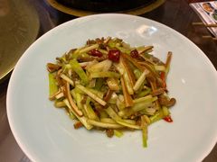 -窄巷子陕菜馆·地道陕西菜(粉巷店)