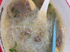 -小杨生煎(金山百联购物中心3楼店)