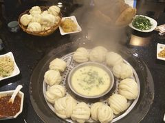 铁锅靠大鹅-粘豆包铁锅炖二部(温泉街店)