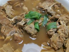 笋干炖排骨-温州一家人美食(西木头市店)