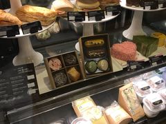 -星巴克(广州淘金路店)