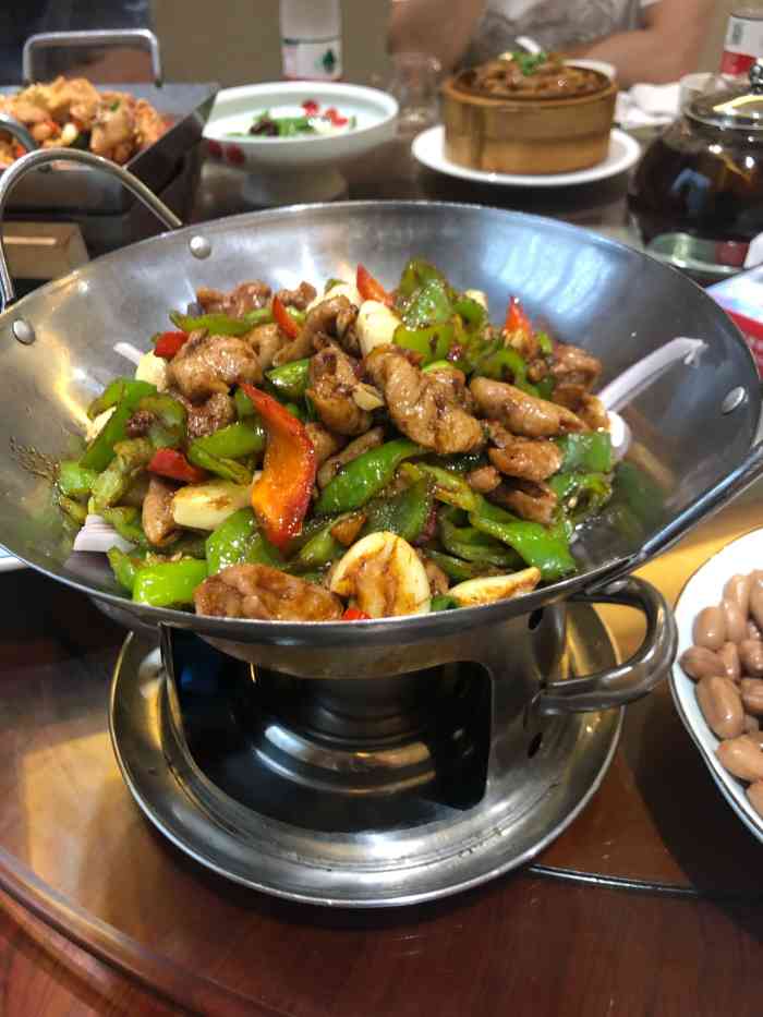 襄阳驻京办·隆中宾馆餐厅-"老妹过生日想吃湖北菜,带着她专门驱车到