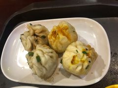 双拼蟹粉鲜肉-大壶春生煎(四川中路店)