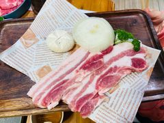 烤五花肉-草家酱蟹炭火烤肉店(珲春南路一店)