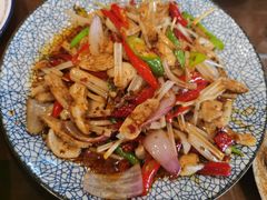 -谢老五跷脚牛肉·非遗传承店