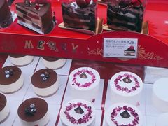 -巴黎贝甜(大宁国际商业广场店)