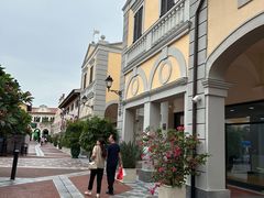 -佛罗伦萨小镇广佛名品奥特莱斯(疏港路店)