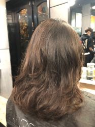 中发-3AM HAIR SALON烫发染发接发
