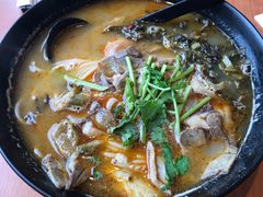 -老妈米线(港龙店)