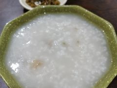 -舒小笼松针小笼包