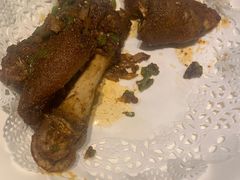 烤猪手-刘胖子家常菜·蹄花焖藕(兴业店)