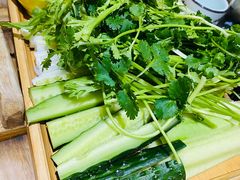 -东北农家院·铁锅炖(莘庄店)