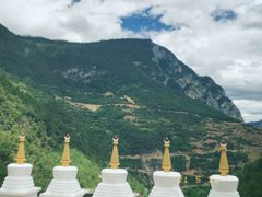 -香格里拉大峡谷巴拉格宗国家级风景名胜区丽江中旅旅游质量服务点